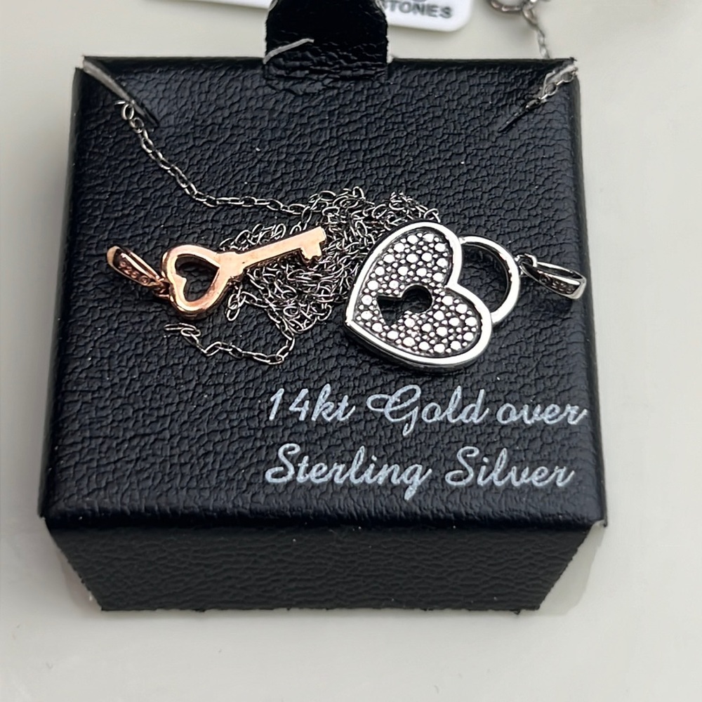 Macy’s Fine Jewelry Diamond 14kt Gold Over Sterling Silver Heart Lock Necklace